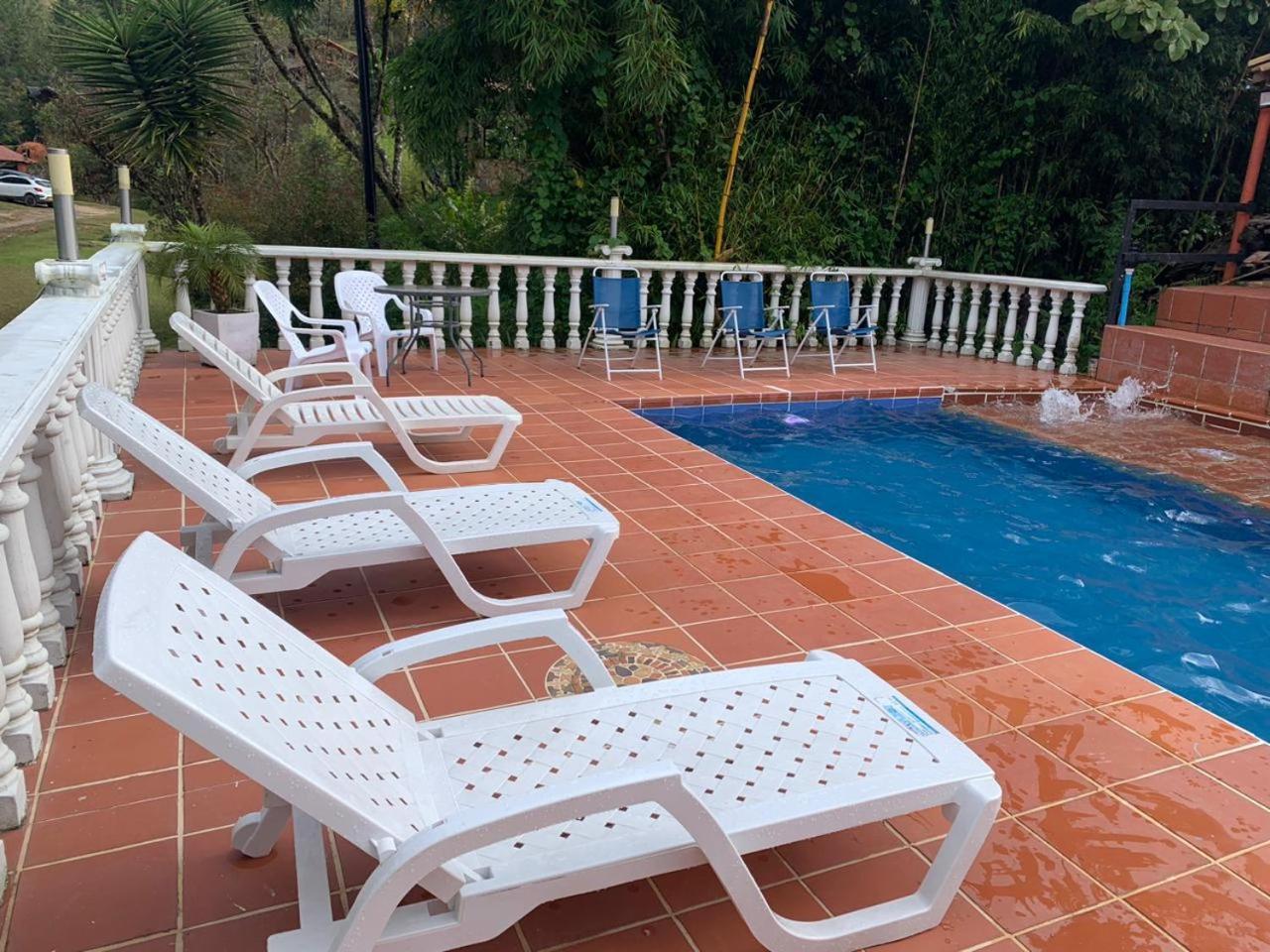 Finca Hotel La Bonita Guatapé Esterno foto