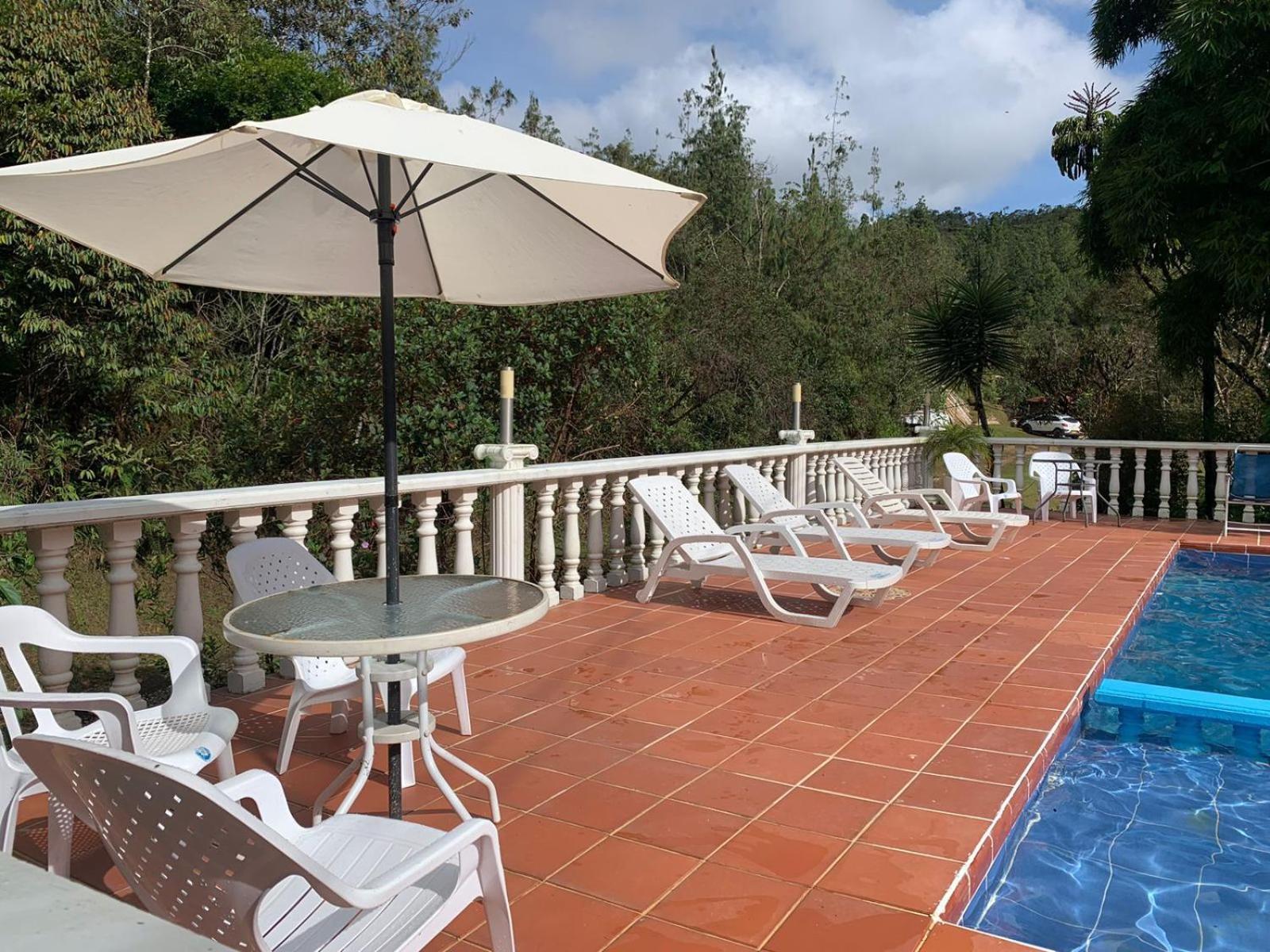 Finca Hotel La Bonita Guatapé Esterno foto